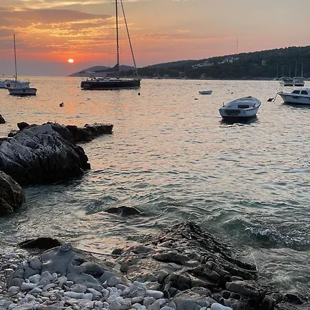 Apartment Sunny Elza Hvar Town